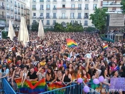 同性恋骄傲游行成功占领马德里市中心