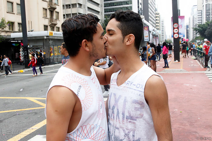 巴西新法案承认同性婚姻家庭