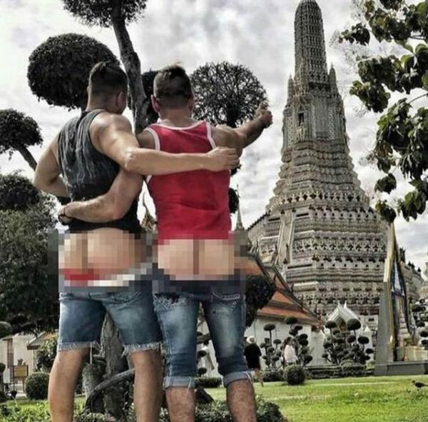 美同性恋游客 在泰国露臀拍照被拘留面临5年监禁