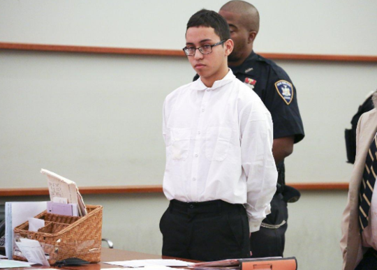 美同性恋少年受辱后刺死同学 支持人为其捐献保释金