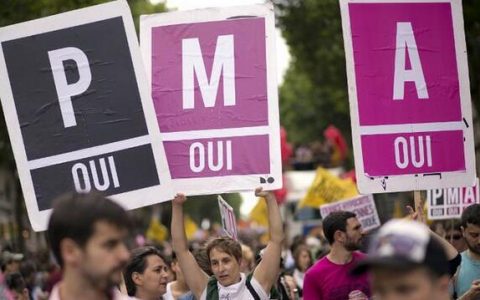 调查：近6成法国人支持女同性恋伴侣采用医学辅助生育