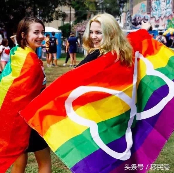 018年悉尼大型同性恋游行即将开始"
